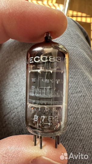 Радиолампа mullard 1967г. 12ах7а/ ecc83
