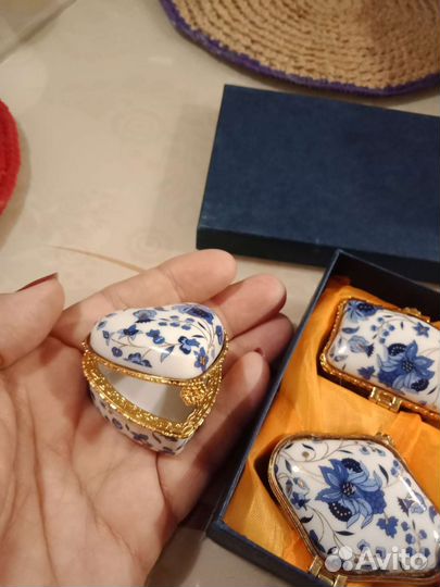 Фарфоровые шкатулки