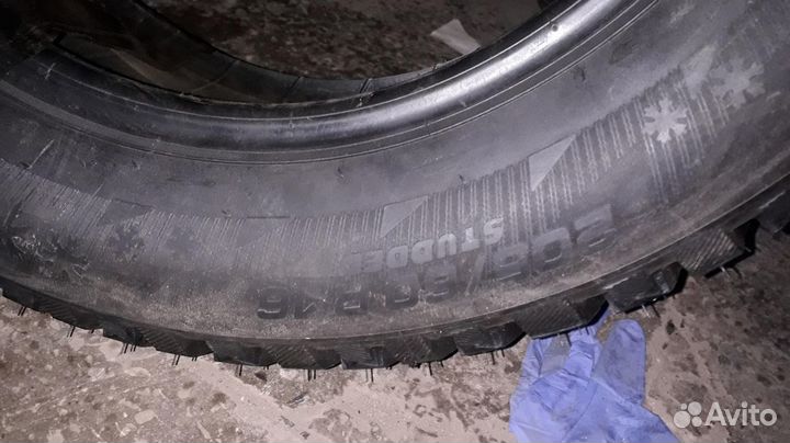 Michelin X-Ice North 3 205/60 R16