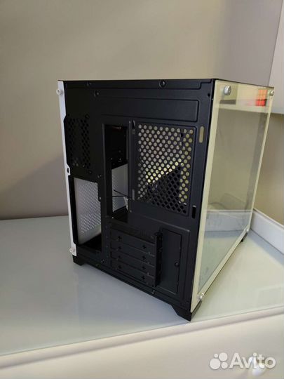 Игровой корпус для пк Ginzzu