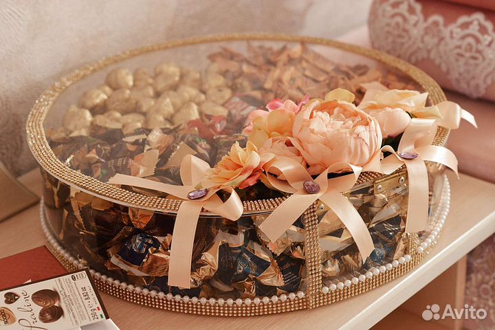 Свадебная хонча и сундук