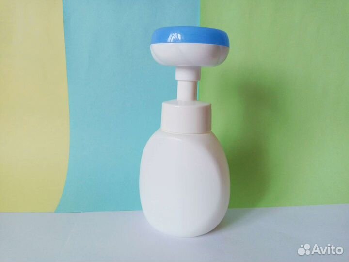 Дозатор для жидкого мыла в форме кошачьей лапки