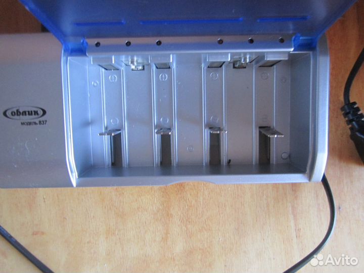 Зарядка для акумуляторных батраей