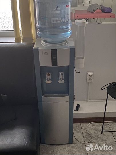 Кулер для воды бу