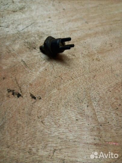 Фильтр паров топлива Toyota Corolla AE91 5AF