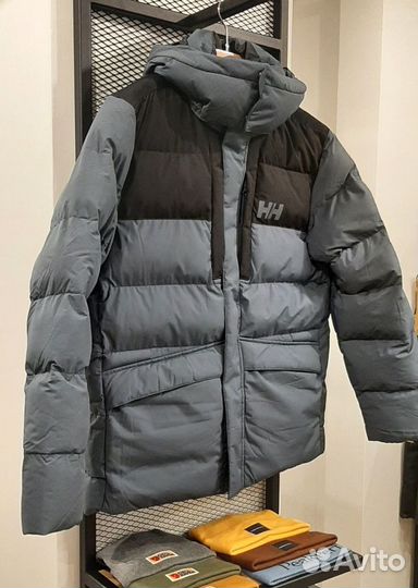 Helly Hansen тёплый мужской пуховик