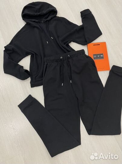 Костюм спортивный новый
