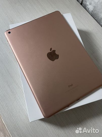 Планшет Apple iPad 2018