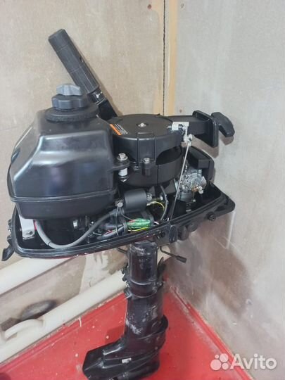 Лодочный мотор 5 л.с