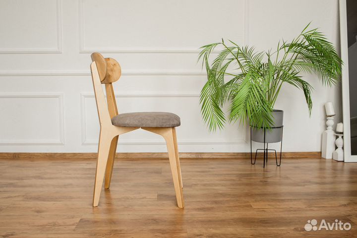 Стул обеденный