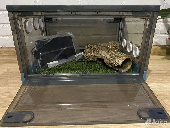 Продам террариум для рептилии