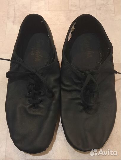 Комплект для танцев р-р 38-40 (куп-к+шорты+чешки)