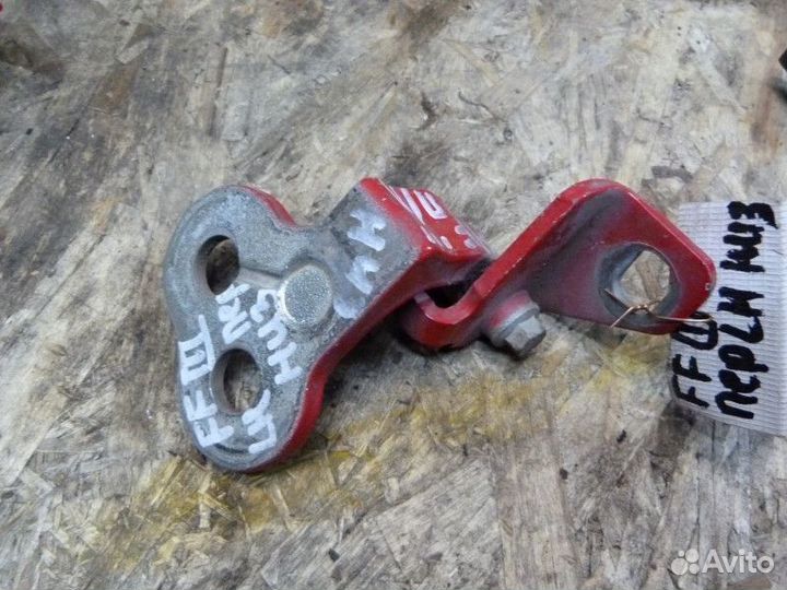 Петля двери передней левой нижняя Ford Focus III 2