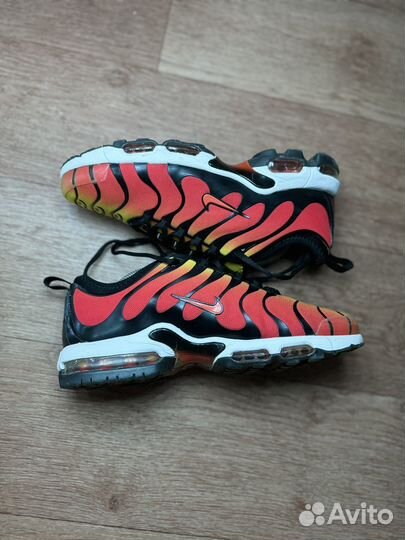 Nike tn plus tiger