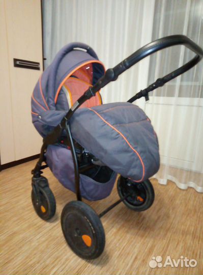 Детская коляска Zippy Tutis 2 в 1