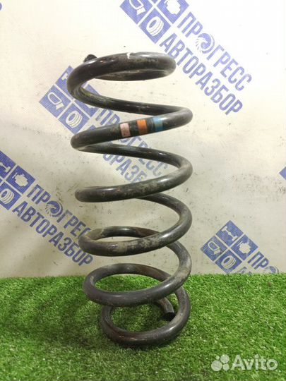 Пружина подвески передняя левая Audi A4 B6 седан