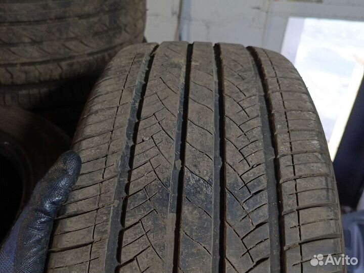 Westlake SA07 245/45 R18 96Y