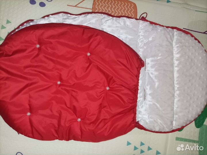 Конверт с бусинами в коляску с утеплителем