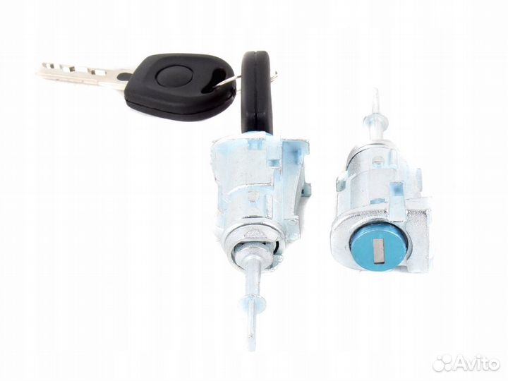 Замок двери лечинка лев+прав с ключами VW T5 компл