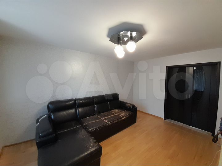 2-к. квартира, 50,3 м², 4/10 эт.