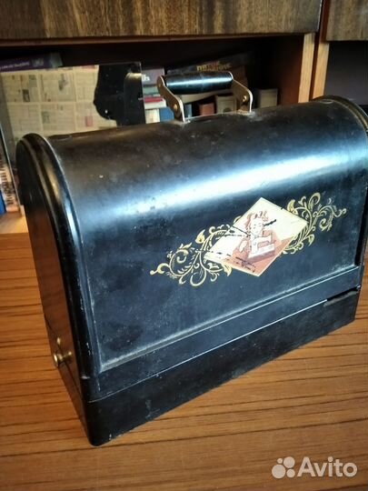 Швейная машинка