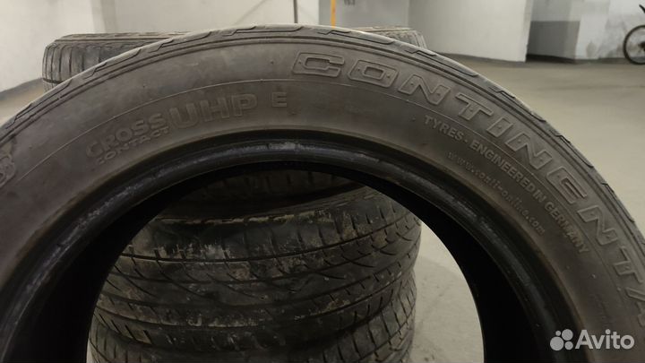 Continental CrossContact UHP E 225/55 R18 98V