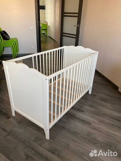 Продаю детскую кровать IKEA