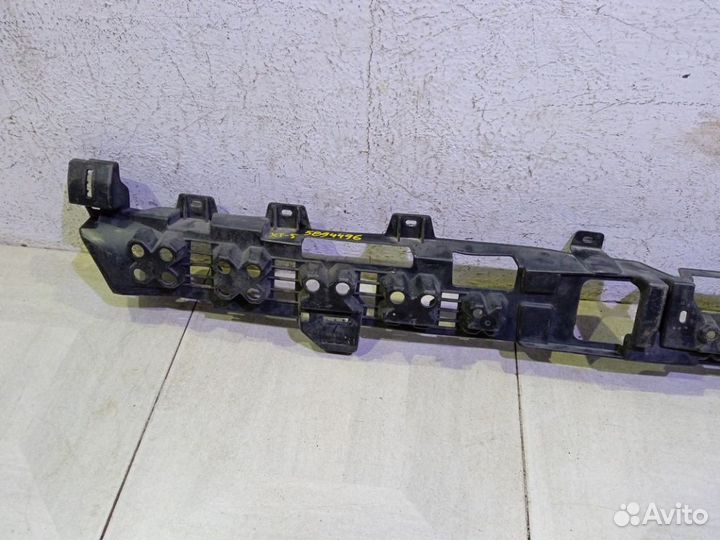 Кронштейн заднего бампера