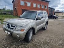 Mitsubishi Pajero 3.2 AT, 2005, 270 000 км, с пробегом, цена 370 000 руб.