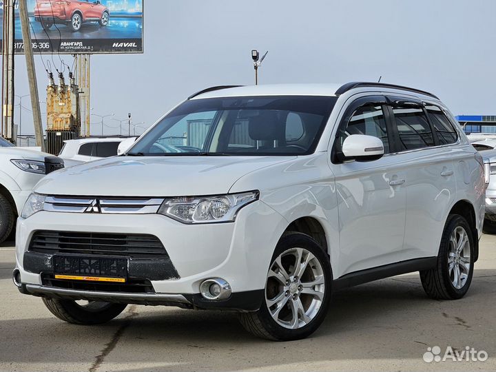 Mitsubishi Outlander 2.4 CVT, 2012, 200 000 км