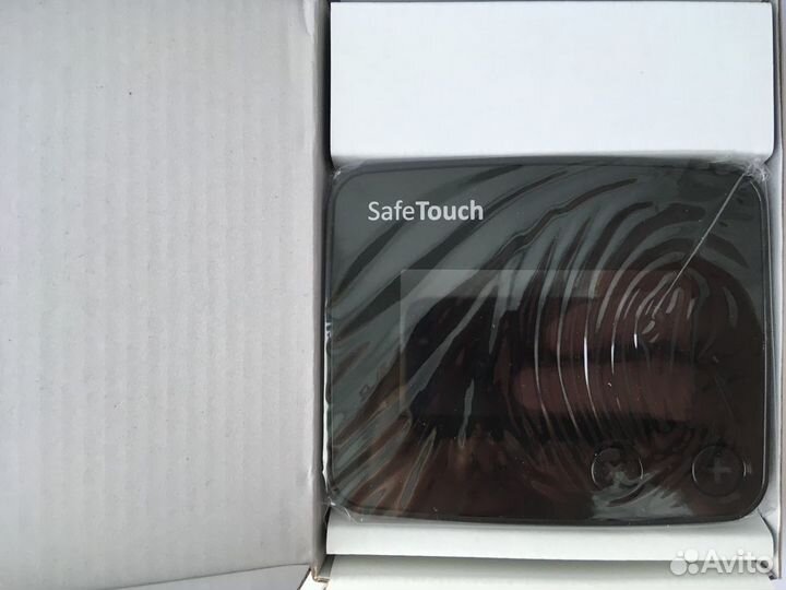 Устройства контроля подписываемых данных SafeTouch