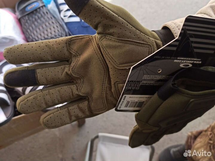 Перчатки тактические