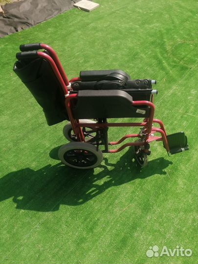 Инвалидное кресло коляска