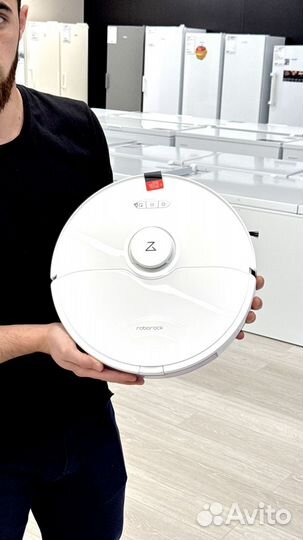 Умный робот пылесос