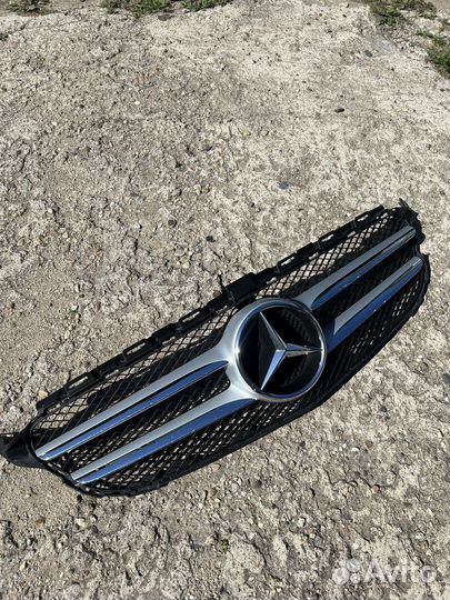 Решетка радиатора Mercedes w205