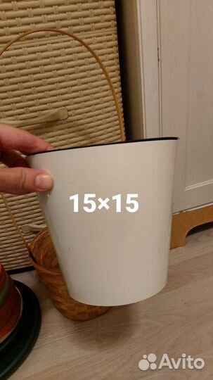 Горшок для цветов пластиковый