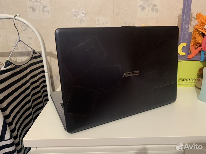 Ноутбук Asus