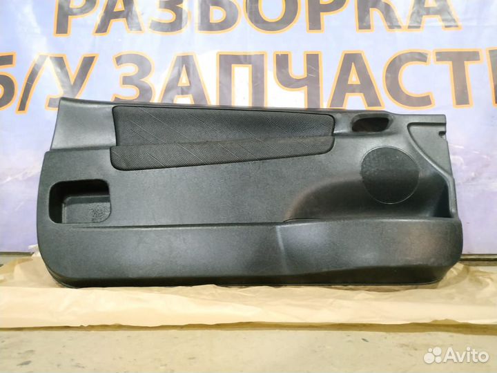 Peugeot 207 обшивка двери левая купе