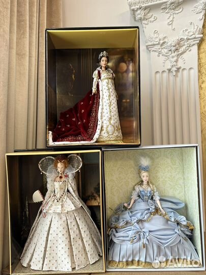 Барби королевские особы