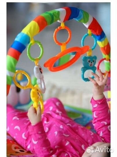 Детский игровой коврик с пианино