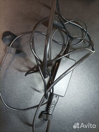 Ноутбук asus eee PC 1215P