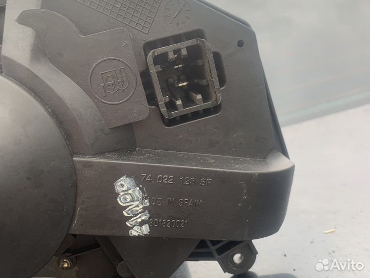 Моторчик печки Volkswagen Passat б5