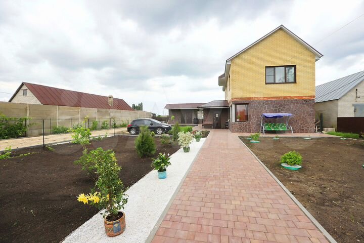 Коттедж 185 м² на участке 25 сот.