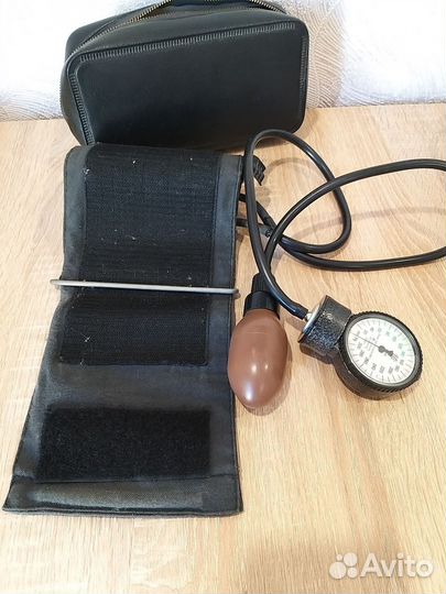 Тонометр механический