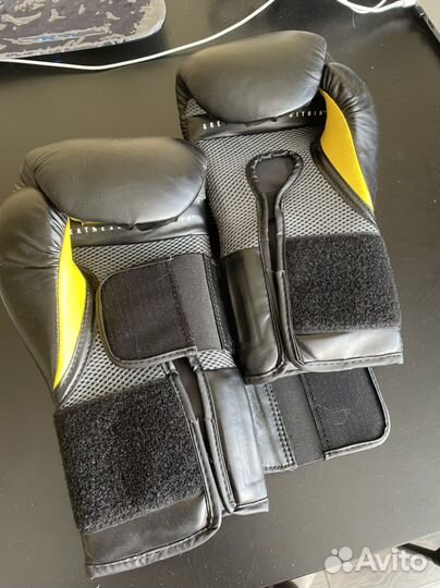 Боксерские перчатки everlast 14 Oz elite prostyle
