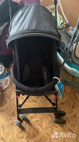 Прогулочная коляска трость новая