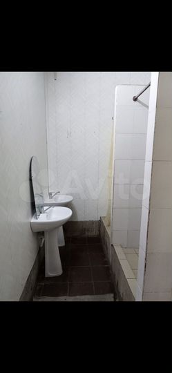 Комната 25 м², 1/3 эт.