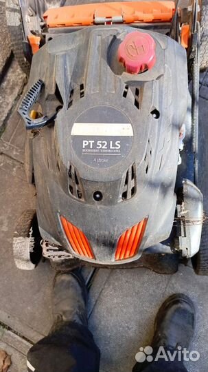 Газонокосилка бензиновая самоходная бу