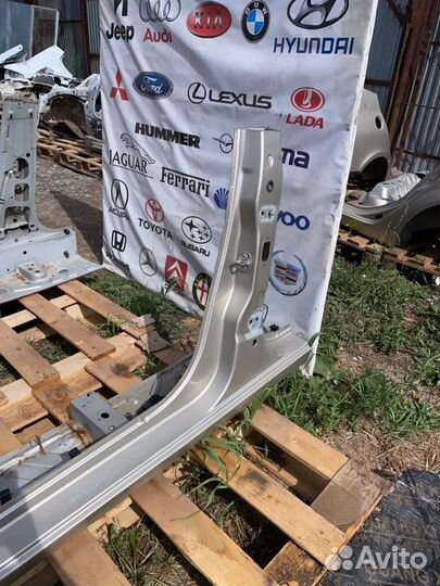 Передняя часть кузова Renault Megane Ii седан