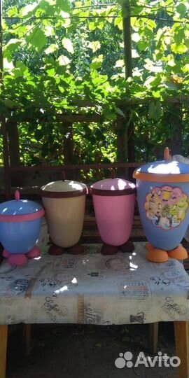 Ведро пластиковое с крышкой